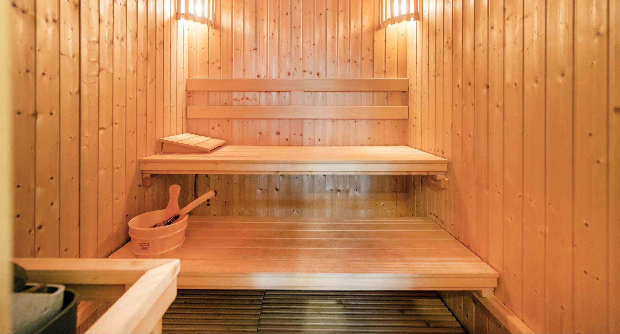Steam & Sauna
